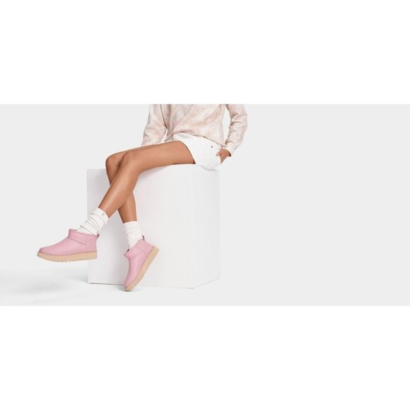 NIB UGG Classic Sugar Ultra Mini Boots Size US 8 - Picture 2 of 12